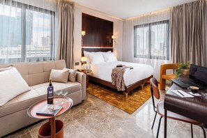 Premium bedding, in-room safe, iron/ironing board, free WiFi - Fiori 41 (Tel Aviv)