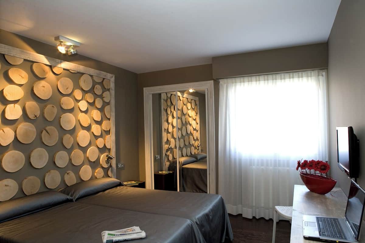 Chambre Double ou avec lits jumeaux | Wi-Fi gratuit