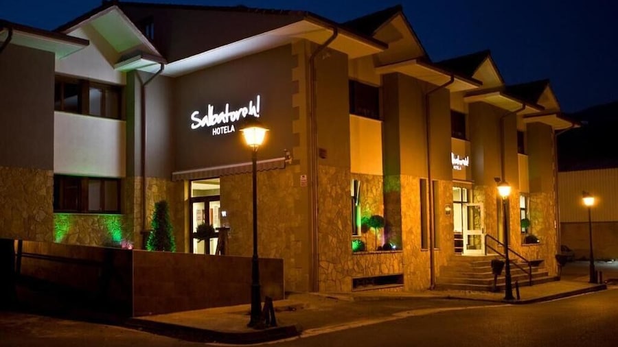 Hotel Salbatoreh