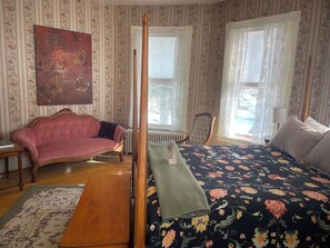 1 chambre, bureau, draps fournis