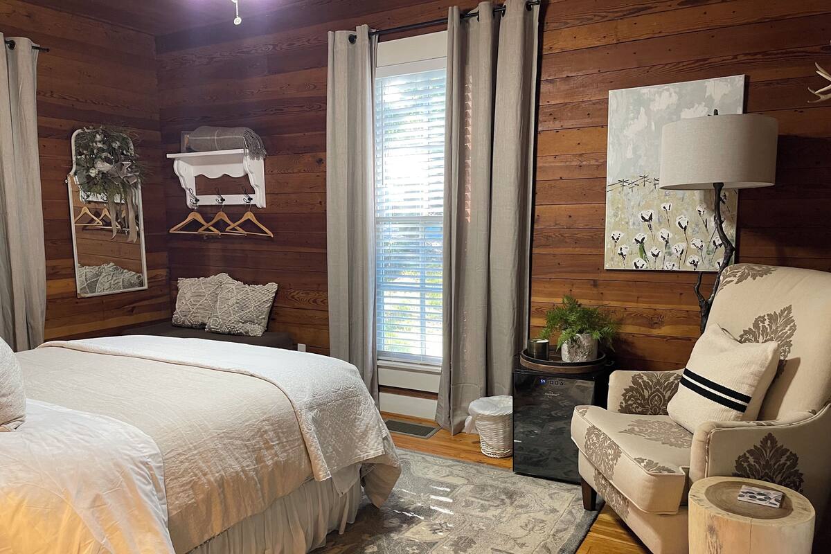 Kamar Single Comfort, pemandangan kebun | Setrika/meja setrika dan Wi-Fi gratis