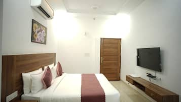 Habitación doble Deluxe, vista a la ciudad | Sábanas de algodón egipcio, ropa de cama de alta calidad y edredón