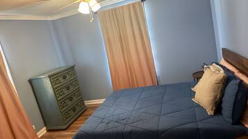 2 bedrooms, free WiFi, bed sheets