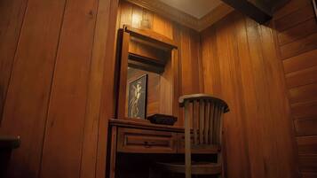 Kamar