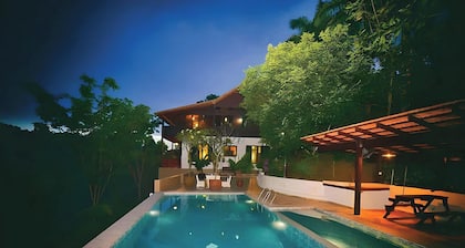 Deserenity Exclusive Jungle Resort Seremban