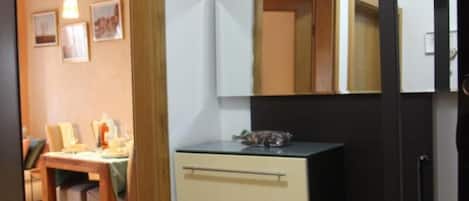 Apartment, 2 Schlafzimmer, barrierefrei, Raucher | Badezimmer