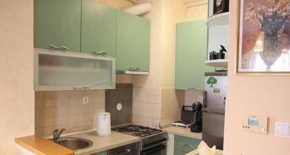 Aniks Cozy Apartment With Netflix,hbo in Zagreb