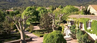 130m2 apartment in the Château wing sleeps 8 3 bedrooms, fully-equipped kitchen