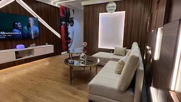 Classic Apartment | Living area