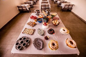 Petit déjeuner buffet