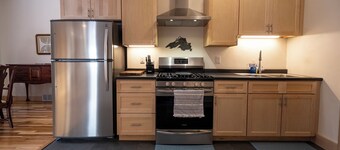 Historic Hawkes Apartment--downtown washburn, close to beaches, restaurants, etc