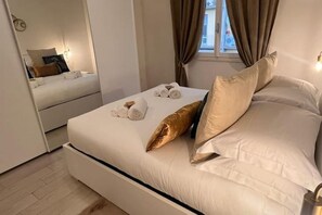 1 bedroom, iron/ironing board, travel cot, free WiFi
