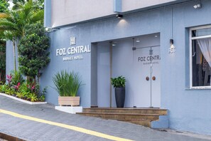 Front of property - Foz Central Budget Hotel (Foz do Iguacu)