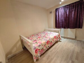 3 chambres, Wi-Fi gratuit, draps fournis