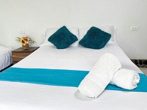 HABITACIÓN JAGUAR | Wifi gratis y ropa de cama