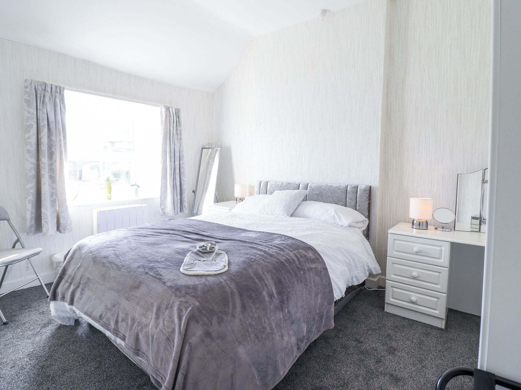 2 chambres, décoration personnalisée, ameublement personnalisé