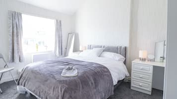 2 soverom, individuelt dekorert og individuelt innredet