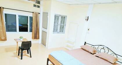 Near Siam Amazing,Suvarnabhumi Airport,BTS,Safari World : Good Value for family