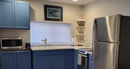 Newly remodeled studio with AC and WiFi in charming Cashmere