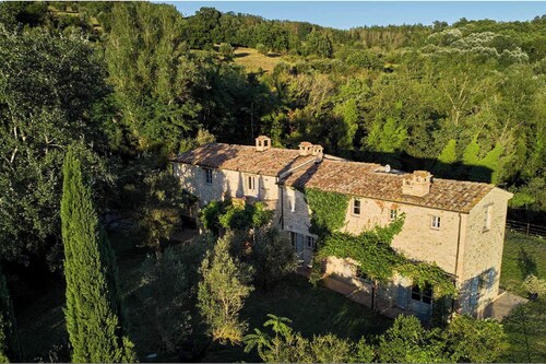 Peaceful Villa in the Umbrian Hills of Italy