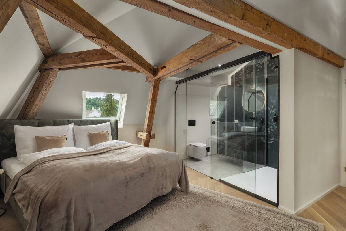Standard Double Room | Free WiFi, bed sheets