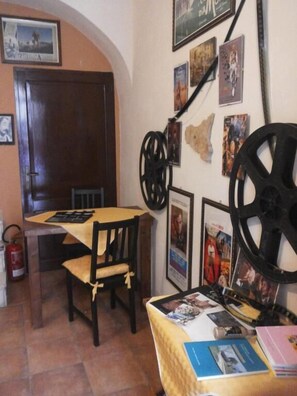 Interior - Casa cinema paradiso (Cefalù)