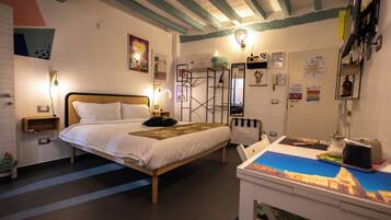 Estudio clásico | Cortinas opacas, tabla de planchar con plancha, wifi gratis