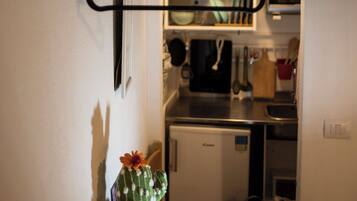 Comfort Studio, City View | Blackout curtains, iron/ironing board, free WiFi