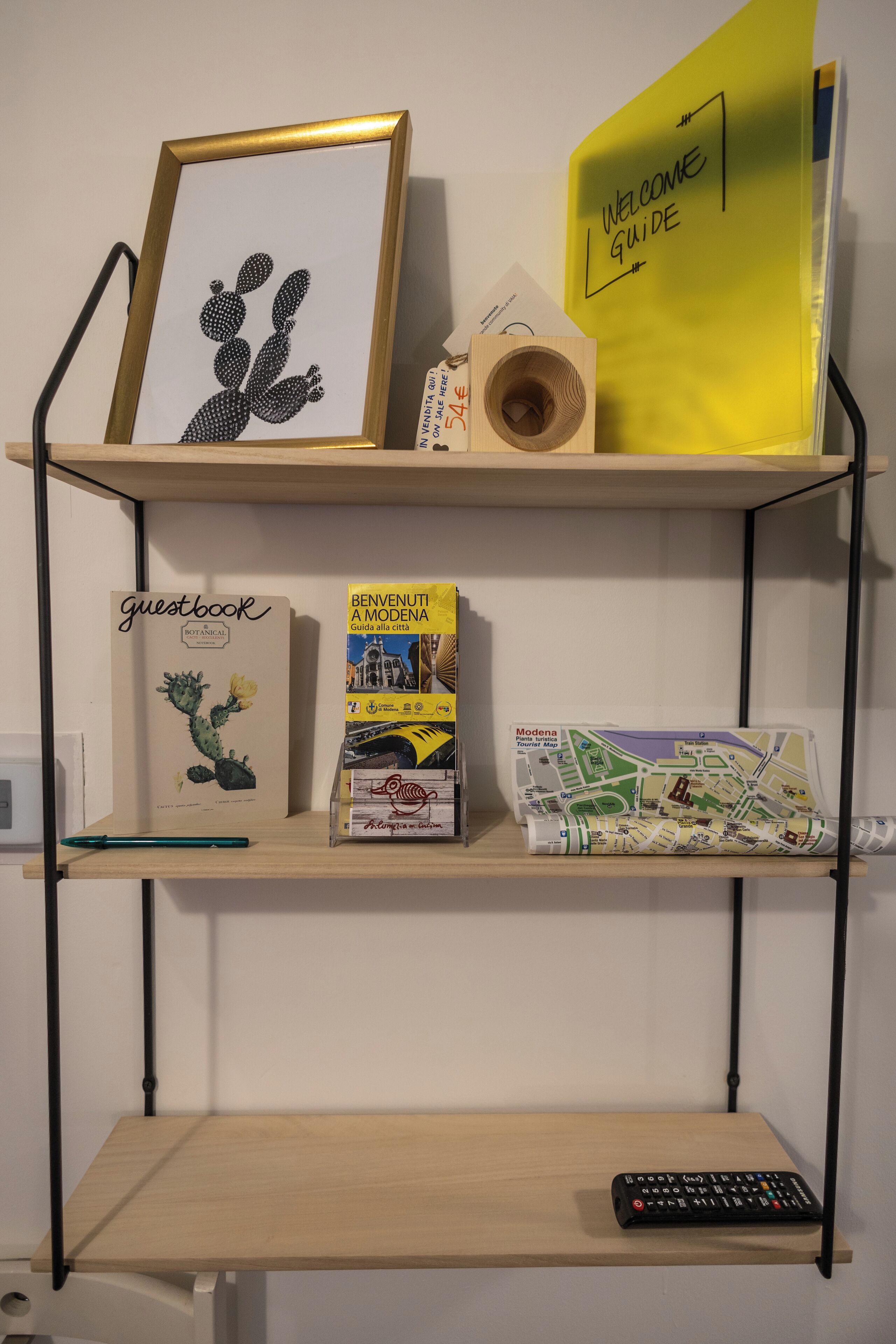 Classic Studio | Blackout drapes, iron/ironing board, free WiFi