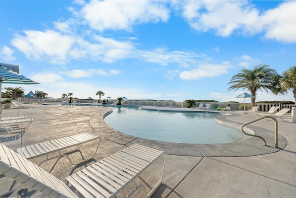Appart'hôtel, plusieurs lits (GS Plantation East 3208) | Piscine | Piscine chauffée