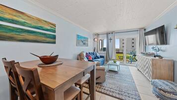 Condo, Multiple Beds (GS Plantation East 3208) | Living area