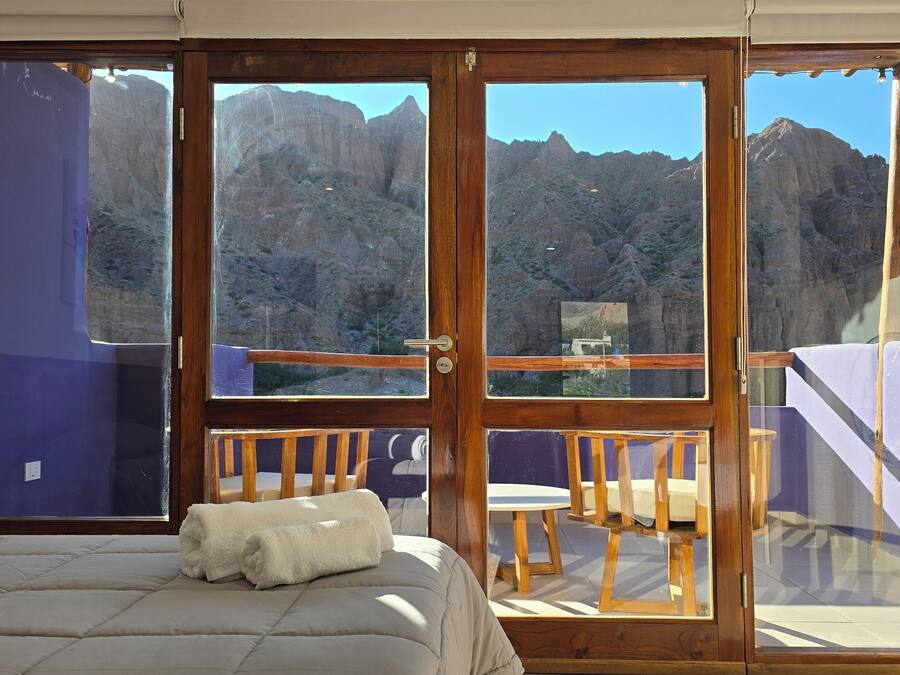 Comfort Room | Balcony
