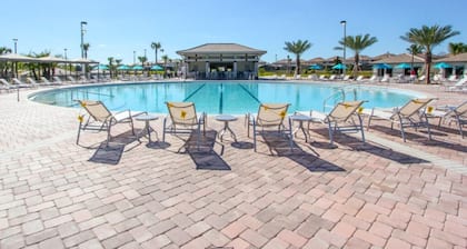 Orlando Disney Golf Gated Resort 9BR/5BTH 1514