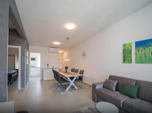 Interior - A&V Residence - Superior apartment with 2 bedrooms, balcony and sea view (Novigrad)