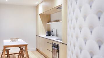 Apartment | Dapur peribadi | Peti sejuk, ketuhar gelombang mikro, ketuhar, dapur