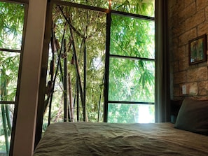 4 chambres, bureau, Wi-Fi, draps fournis