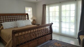 3 sovrum, strykjärn/strykbräda, wi-fi och sängkläder