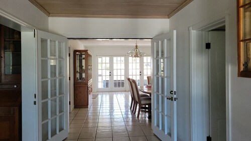 Charming 3-bedroom house with AC, WiFi in brilliant Fort Pierce