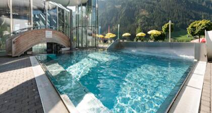 Chalet in Konigsleiten Near Ski Lift