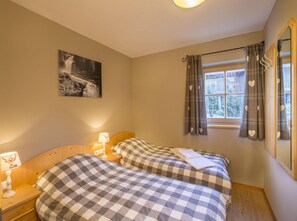 Stuga | 4 sovrum och sängkläder