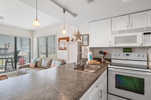Condo, Multiple Beds (Plantation 1244 - Pearl on the Gulf) | Private kitchen - Plantation 1244 - Pearl on the Gulf (Gulf Shores)