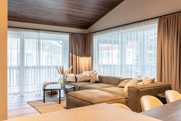 Apartment | Living room