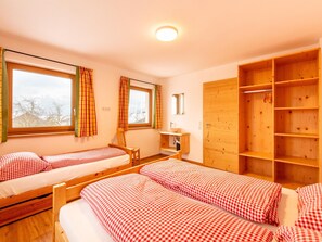 Maison | 5 chambres, ameublement personnalisé