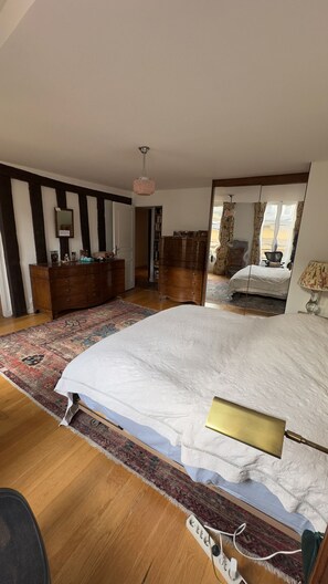 1 chambre, bureau, fer et planche à repasser, Wi-Fi