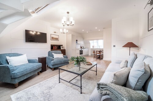 8 The Quadrant Luxury Apartments Hoylake