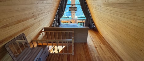 1 bedroom, blackout drapes, iron/ironing board, free WiFi