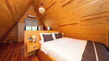 1 bedroom, blackout curtains, iron/ironing board, free WiFi