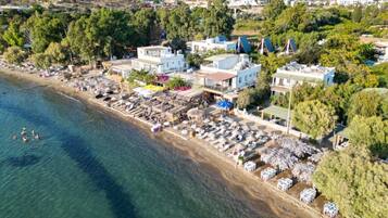 Sulla spiaggia, 4 bar sulla spiaggia