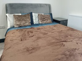 Apartment | 1 bedroom, iron/ironing board, free WiFi, bed sheets