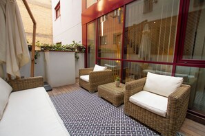 Toetasjesleilighet – superior, 2 soverom, terrasse | Terrasse/patio
